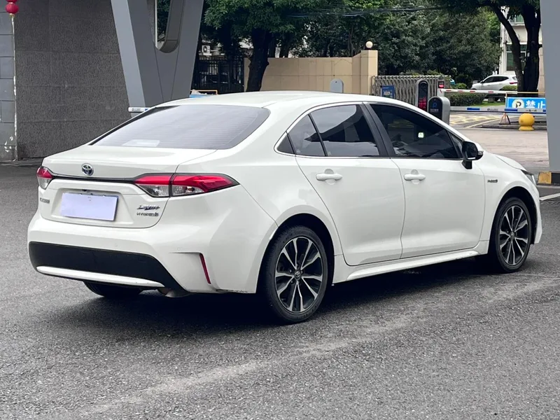 Toyota Levin 2019 Dual Power 1.8H Sports version Country VI interior photo 10 Toyota Levin 2019 Dual Power 1.8H Sports version Country VI interior photo 10