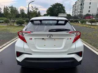 Toyota C-HR 2023 2.0L Versión cómoda exterior foto 4