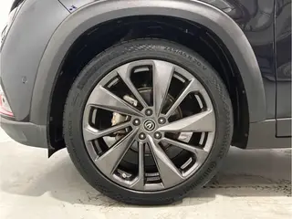 Changan UNI-T 2020 1.5T Modelo insignia interior foto 13