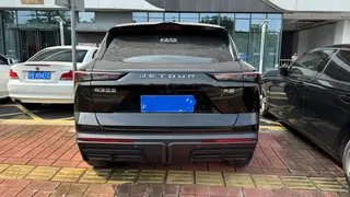 Jetour Dasheng 2024 1.5T DCT Estrellas PRO interior foto 7 Jetour Dasheng 2024 1.5T DCT Estrellas PRO interior foto 7