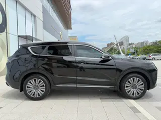 Jetour X70 PLUS 2025 1.5T 6DCT The perfect edition 7 seat exterior photo 5 Jetour X70 PLUS 2025 1.5T 6DCT The perfect edition 7 seat exterior photo 5