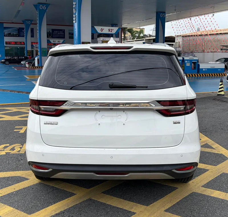 Geely Jiaji 2021 1.8TD DCT De lujo interior foto 8 Geely Jiaji 2021 1.8TD DCT De lujo interior foto 8