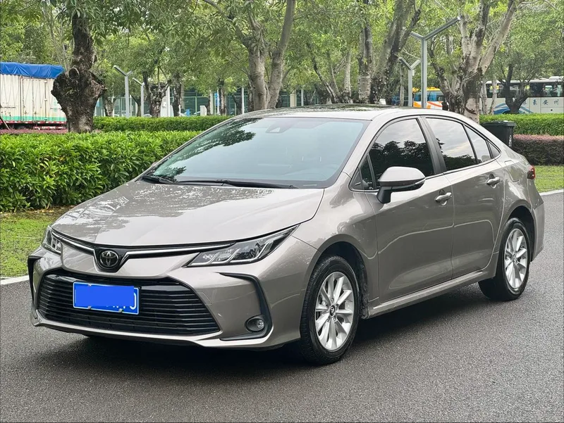 Toyota Corolla 2021 1.2T S-CVT Edición de lujo exterior foto 1 Toyota Corolla 2021 1.2T S-CVT Edición de lujo exterior foto 1