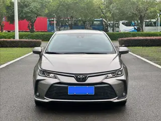 Toyota Corolla 2021 1.2T S-CVT Edición de lujo exterior foto 2 Toyota Corolla 2021 1.2T S-CVT Edición de lujo exterior foto 2