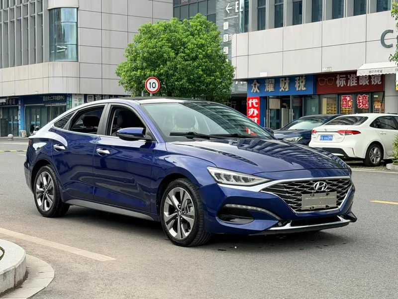 Hyundai Lafesta 2019 280TGDi Edición Smart Speed País VI exterior foto 3