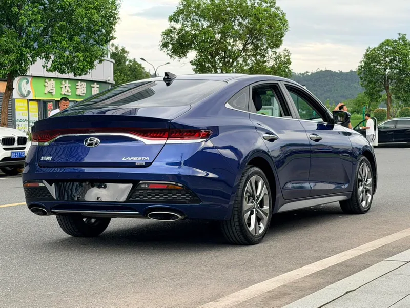 Hyundai Lafesta 2019 280TGDi Edición Smart Speed País VI exterior foto 4