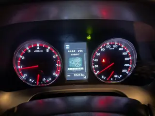 Toyota RAV4 2018 2.5L Élite automatique à quatre roues motrices i Version intérieur photo 17 Toyota RAV4 2018 2.5L Élite automatique à quatre roues motrices i Version intérieur photo 17