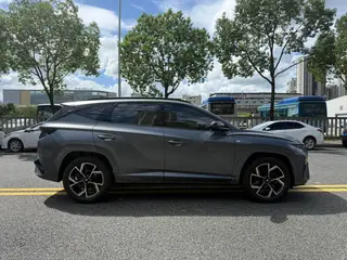 Hyundai Tucson 2025 Tucson L 1.5T GLX Versión de élite N-Line exterior foto 4