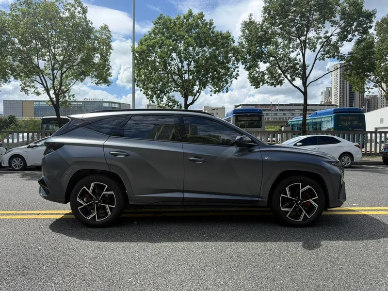 Hyundai Tucson 2025 Tucson L 1.5T GLX Versión de élite N-Line exterior foto 4