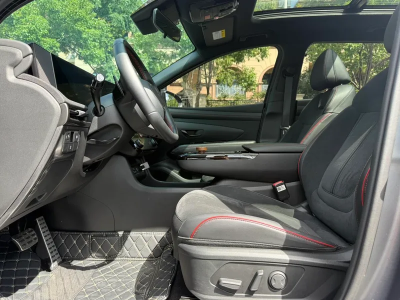 Hyundai Tucson 2025 Tucson L 1.5T GLX Versión de élite N-Line interior foto 12