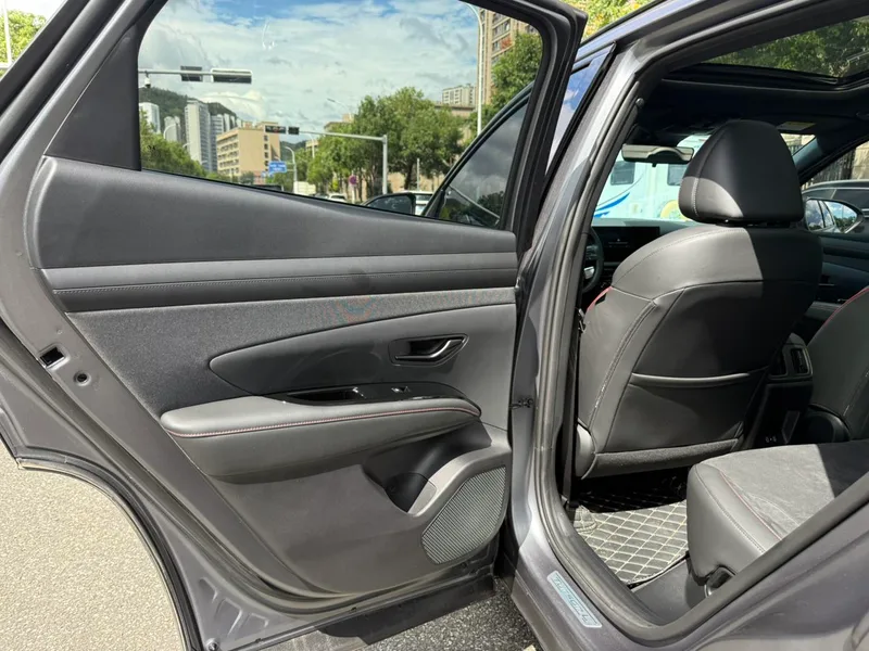 Hyundai Tucson 2025 Tucson L 1.5T GLX Versión de élite N-Line interior foto 14