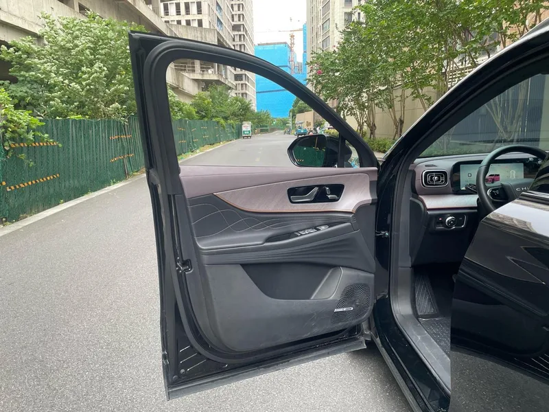 Chery Tiggo 9 2024 2.0T AT Two-wheel drive super comfortable exclusive edition interior photo 10
