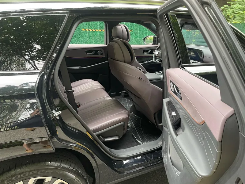 Chery Tiggo 9 2024 2.0T AT Two-wheel drive super comfortable exclusive edition interior photo 13