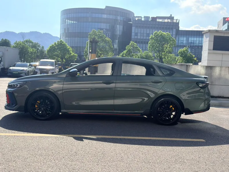 Geely Binrui 2022 Binrui COOL 1.5T DCT Versión Thunder exterior foto 7 Geely Binrui 2022 Binrui COOL 1.5T DCT Versión Thunder exterior foto 7