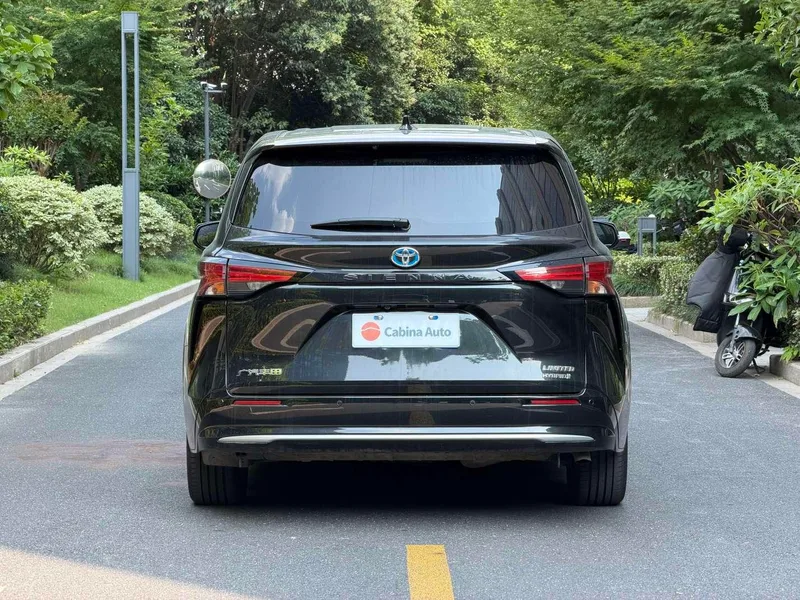 Toyota Sienna 2023 Reforma Doble motor 2.5L Versión de lujo exterior foto 4