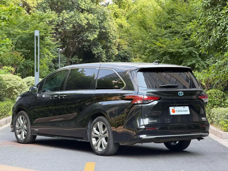 Toyota Sienna 2023 Reforma Doble motor 2.5L Versión de lujo exterior foto 5