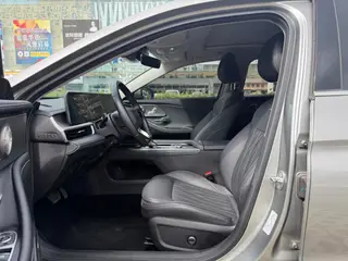 Chery Arrizo 8 2024 1.6TGDI DCT Sabio interior foto 8 Chery Arrizo 8 2024 1.6TGDI DCT Sabio interior foto 8