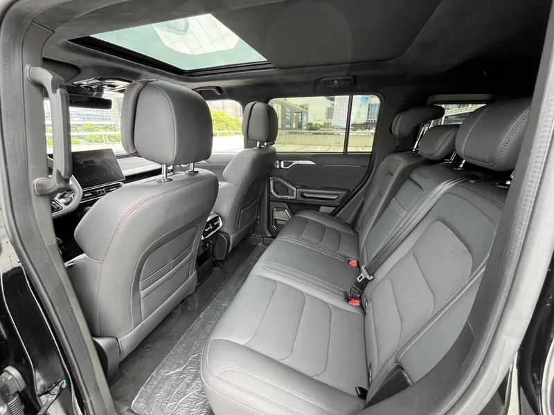 Jetour T2 2023 2.0TD Tracción a las cuatro ruedas Conquista interior foto 14 Jetour T2 2023 2.0TD Tracción a las cuatro ruedas Conquista interior foto 14