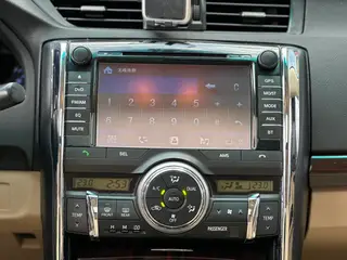 Toyota Reiz 2012 2.5V Comportamiento Elite Hyun Edition interior foto 12