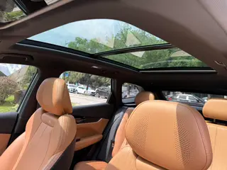Geely Boyue L 2025 Quatrième génération 1.5TD DCT Splendid intérieur photo 11 Geely Boyue L 2025 Quatrième génération 1.5TD DCT Splendid intérieur photo 11