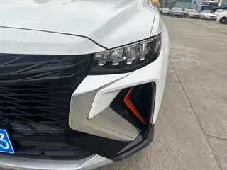 Geely Boyue 2022 Boyue X 1.8TD DCT Zhizun type exterior photo 8 Geely Boyue 2022 Boyue X 1.8TD DCT Zhizun type exterior photo 8