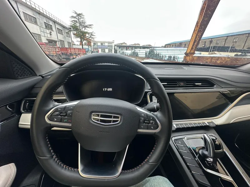 Geely Boyue 2022 Boyue X 1.8TD DCT Zhizun type interior photo 14 Geely Boyue 2022 Boyue X 1.8TD DCT Zhizun type interior photo 14