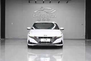 Hyundai Elantra 2021 240TGDi DCT LUX Premium Edition exterior photo 3 Hyundai Elantra 2021 240TGDi DCT LUX Premium Edition exterior photo 3