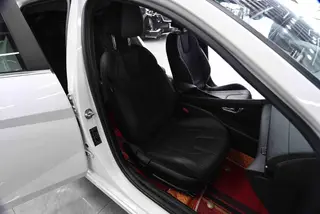 Hyundai Elantra 2021 240TGDi DCT LUX Premium Edition interior photo 12 Hyundai Elantra 2021 240TGDi DCT LUX Premium Edition interior photo 12