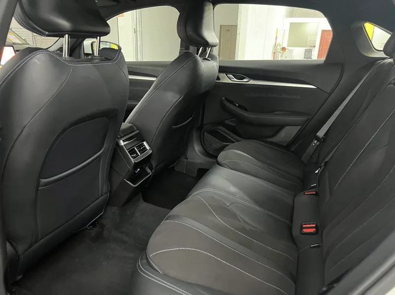 Geely Preface 2025 2.0T Oriente Yao Versión estrella interior foto 9 Geely Preface 2025 2.0T Oriente Yao Versión estrella interior foto 9
