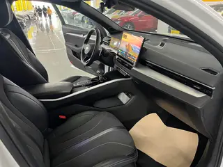 Geely Preface 2025 2.0T Oriente Yao Versión estrella interior foto 14 Geely Preface 2025 2.0T Oriente Yao Versión estrella interior foto 14