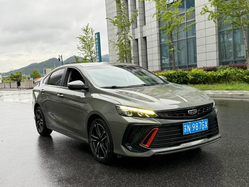 Geely Binrui 2022 Binrui COOL 1.5T DCT Versión Thunder exterior foto 3 Geely Binrui 2022 Binrui COOL 1.5T DCT Versión Thunder exterior foto 3