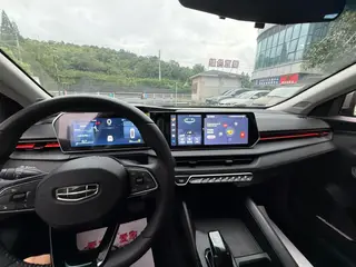 Geely Binrui 2022 Binrui COOL 1.5T DCT Versión Thunder interior foto 14 Geely Binrui 2022 Binrui COOL 1.5T DCT Versión Thunder interior foto 14