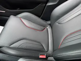 Geely Binrui 2022 Binrui COOL 1.5T DCT Versión Thunder interior foto 16 Geely Binrui 2022 Binrui COOL 1.5T DCT Versión Thunder interior foto 16