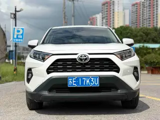 Toyota RAV4 2023 2.0L CVT Versión urbana de tracción en dos ruedas exterior foto 2