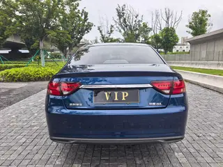 Geely Emgrand GL 2020 1.4T CVT De lujo interior foto 9 Geely Emgrand GL 2020 1.4T CVT De lujo interior foto 9