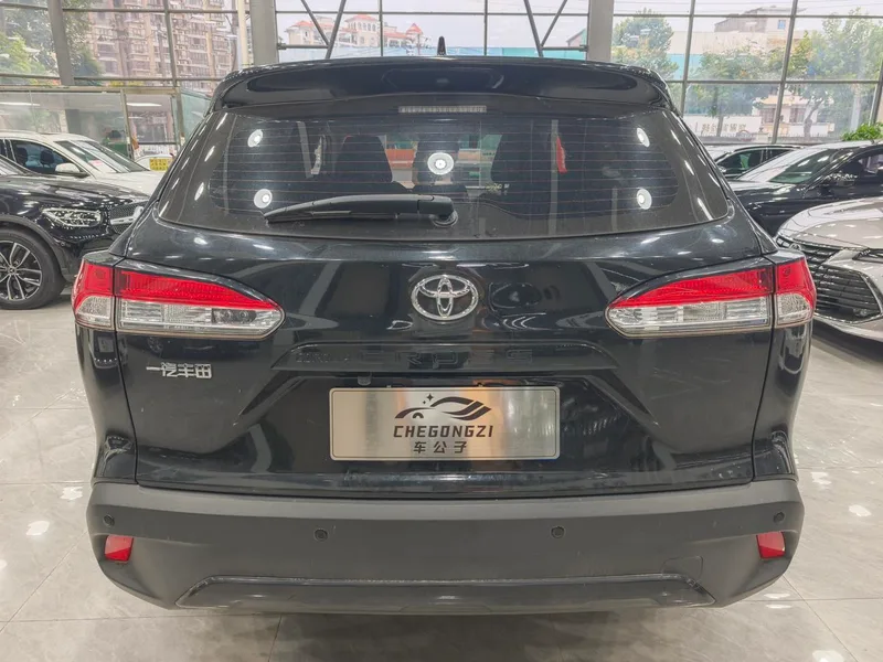 Toyota Corolla Cross 2023 2.0L CVT Versión pionera interior foto 8 Toyota Corolla Cross 2023 2.0L CVT Versión pionera interior foto 8