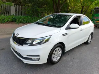 Kia K2 2015 Трёхобъёмный 1.4L AT GLS