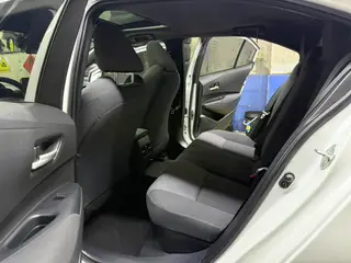 Toyota Levin 2022 Doble motor 1.8H E-CVT Edición de lujo interior foto 8 Toyota Levin 2022 Doble motor 1.8H E-CVT Edición de lujo interior foto 8