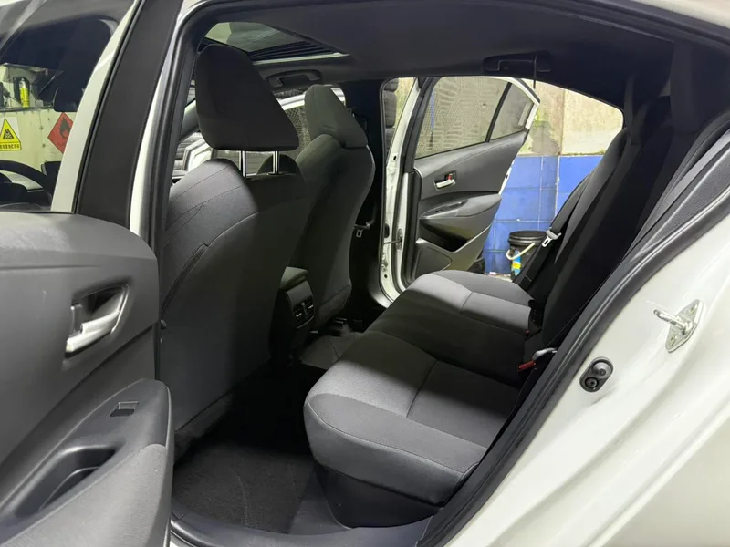 Toyota Levin 2022 Doble motor 1.8H E-CVT Edición de lujo interior foto 8 Toyota Levin 2022 Doble motor 1.8H E-CVT Edición de lujo interior foto 8