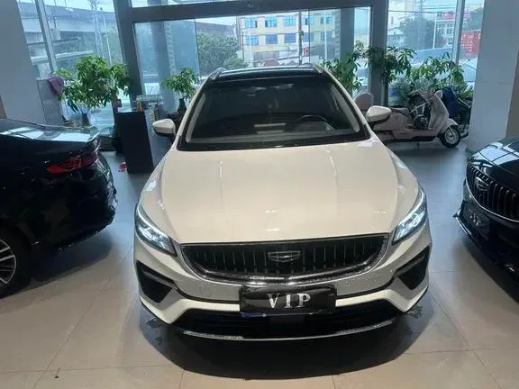 Geely Emgrand S 2021 1.4T CVT Acabado premium exterior foto 2 Geely Emgrand S 2021 1.4T CVT Acabado premium exterior foto 2