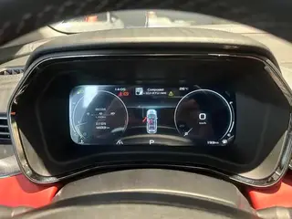 Geely Emgrand S 2021 1.4T CVT Acabado premium interior foto 8 Geely Emgrand S 2021 1.4T CVT Acabado premium interior foto 8