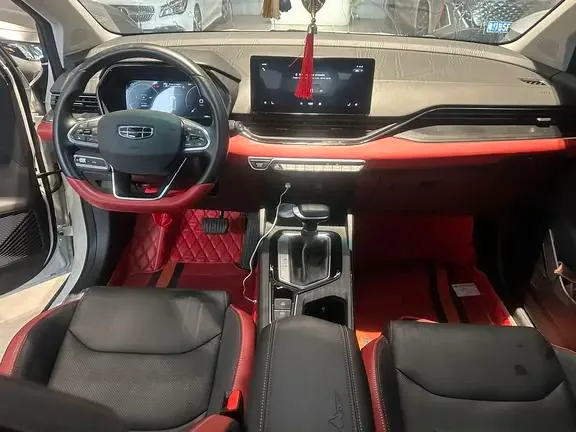 Geely Emgrand S 2021 1.4T CVT Acabado premium interior foto 9 Geely Emgrand S 2021 1.4T CVT Acabado premium interior foto 9