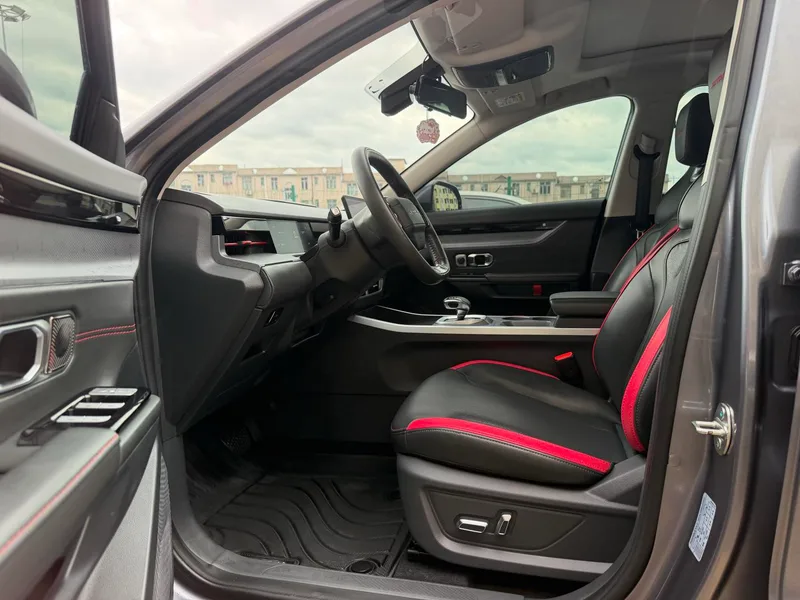 Jetour Dasheng 2023 1.5T DCT Estrellas PRO+ interior foto 10 Jetour Dasheng 2023 1.5T DCT Estrellas PRO+ interior foto 10