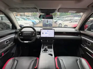 Jetour Dasheng 2023 1.5T DCT Estrellas PRO+ interior foto 14 Jetour Dasheng 2023 1.5T DCT Estrellas PRO+ interior foto 14