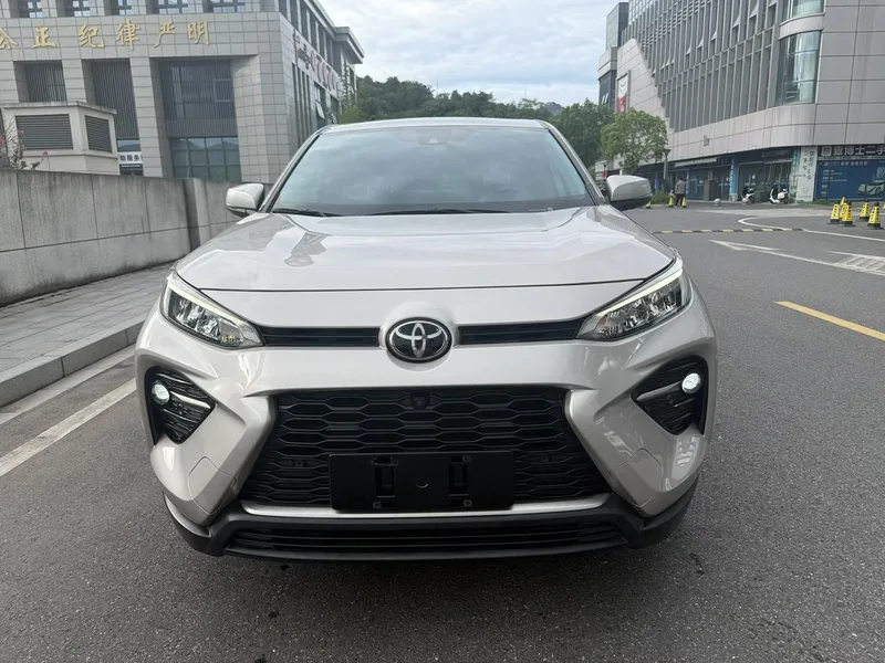 Toyota Wildlander 2022 2.0L Tracción a dos ruedas de lujo PLUS Edición exterior foto 2 Toyota Wildlander 2022 2.0L Tracción a dos ruedas de lujo PLUS Edición exterior foto 2