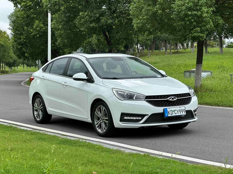 Chery Arrizo 5 2017 1.5L CVT Edición de lujo exterior foto 3
