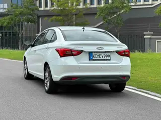 Chery Arrizo 5 2017 1.5L CVT Edición de lujo interior foto 16