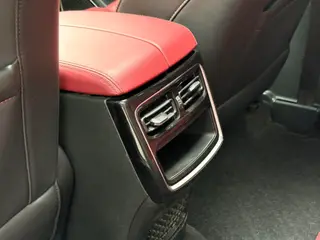 Jetour X70 PLUS 2022 1.5T CVT Montaña 7 Asiento interior foto 15 Jetour X70 PLUS 2022 1.5T CVT Montaña 7 Asiento interior foto 15