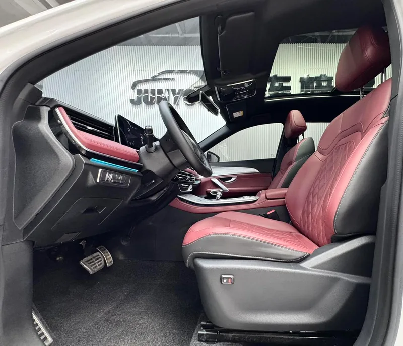 Jetour X70 PLUS 2023 1.5T DCT Valiente PLUS 5 Asiento exterior foto 9 Jetour X70 PLUS 2023 1.5T DCT Valiente PLUS 5 Asiento exterior foto 9