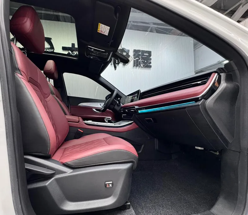 Jetour X70 PLUS 2023 1.5T DCT Valiente PLUS 5 Asiento interior foto 10 Jetour X70 PLUS 2023 1.5T DCT Valiente PLUS 5 Asiento interior foto 10